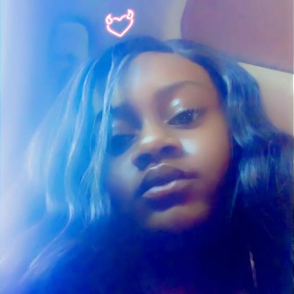 Meet your Posher, Akira